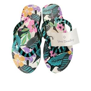 Vera Bradley Flip-Flops Small Size 5-6